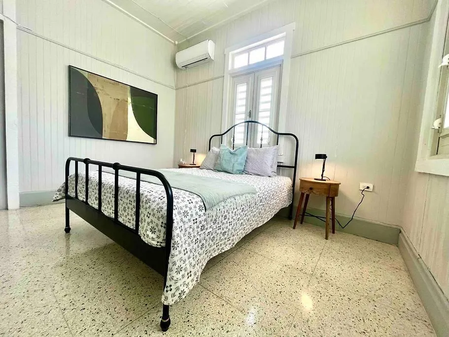 Dom wakacyjny Willa New! Antique House At Ponce